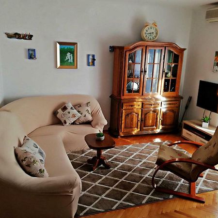 Apartmani Anda Trogir Exteriör bild