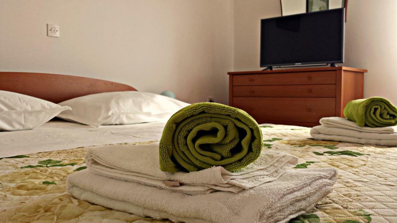 Apartmani Anda Trogir Exteriör bild
