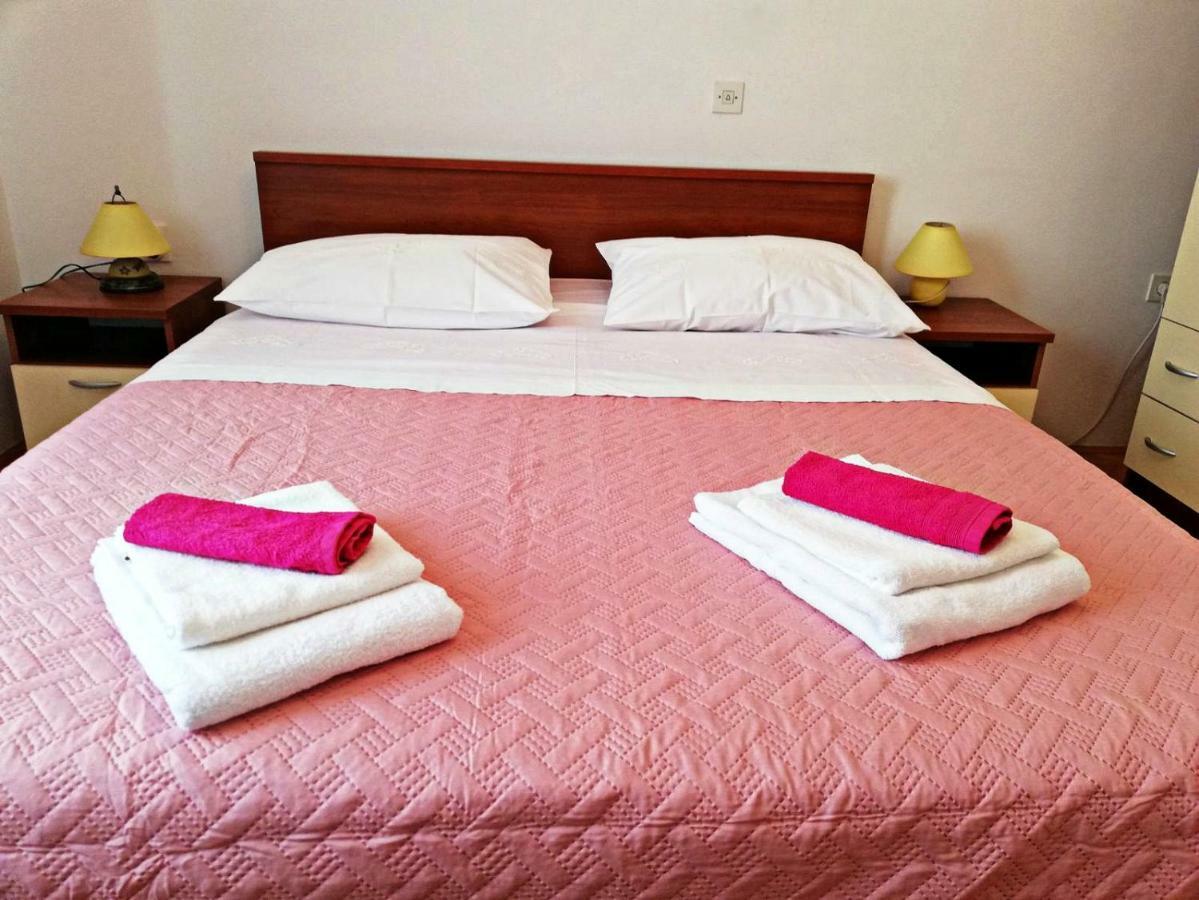 Apartmani Anda Trogir Exteriör bild
