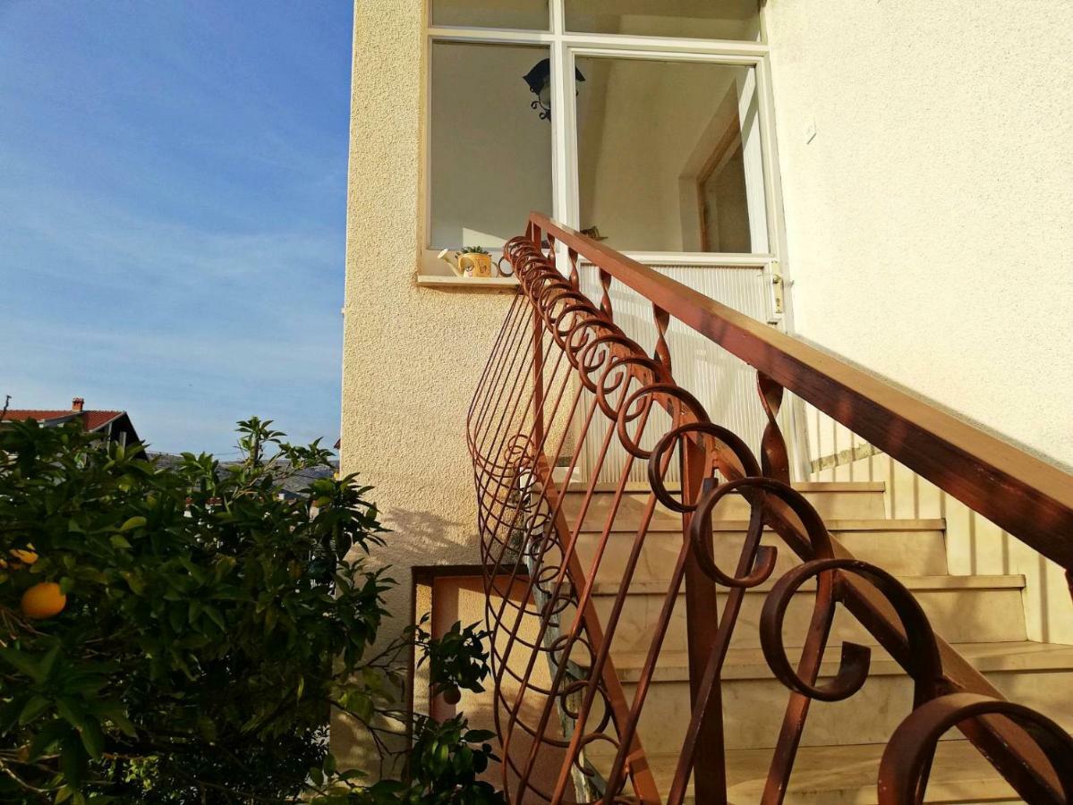 Apartmani Anda Trogir Exteriör bild