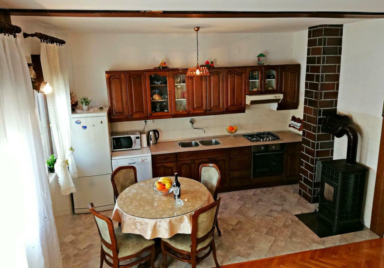 Apartmani Anda Trogir Exteriör bild